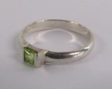 Tiffany & Co square stack silver ring with peridot stone - original receipt - ring size P