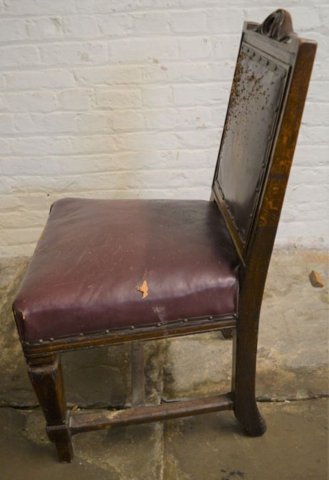 Sturdy early 20th century oak chair with the motto Tam Marte Quam Minerva possibly from the - Image 3 of 5