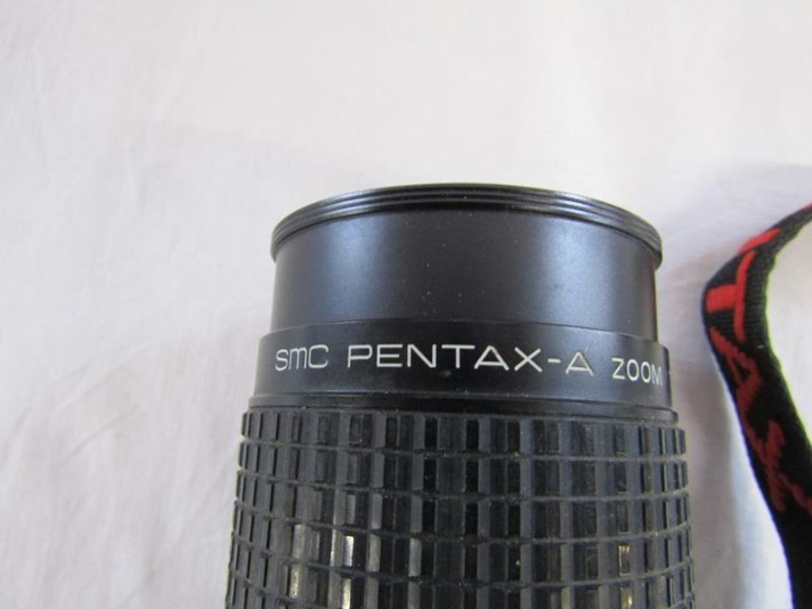Cameras includes Olympus OM-2 camera with Vivitar macro focusing lens, Olympus Zuiko lens, Pentax A3 - Image 9 of 14