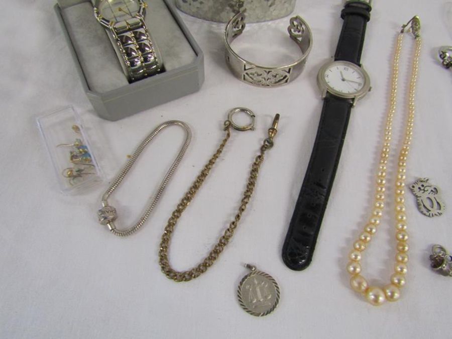 Costume jewellery includes Londain watch, chains, bangle and a pewter hip flask - Image 3 of 4