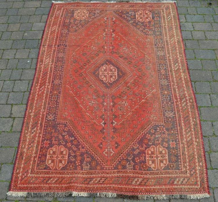 Blue and red Persian rug with central medallion 256cm x 166cm - Image 2 of 2