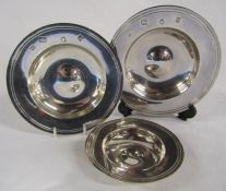 William Comyns & Sons London 1962, 1965 and 1967 (inscribed N.V.L.G.A 1968) silver Armada dishes -