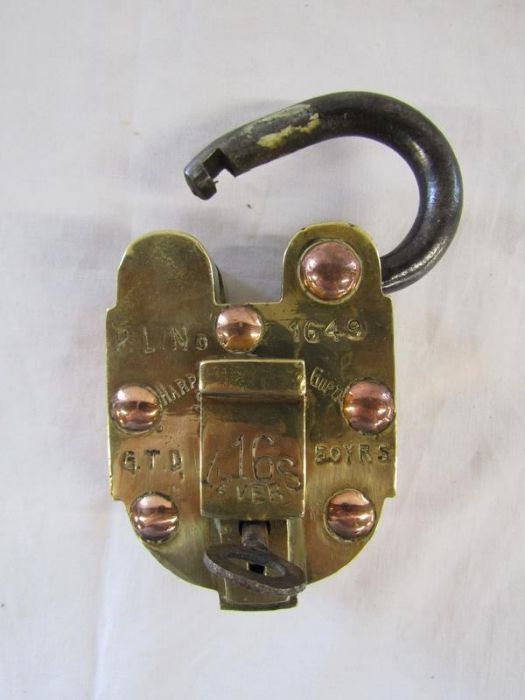 Vintage hand crafted heavy brass and copper padlock with key and hidden release - P.L.N 1649 - Image 8 of 8