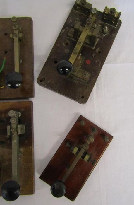 4 Morse code keys and 2 buzzer practice keys - Image 4 of 4