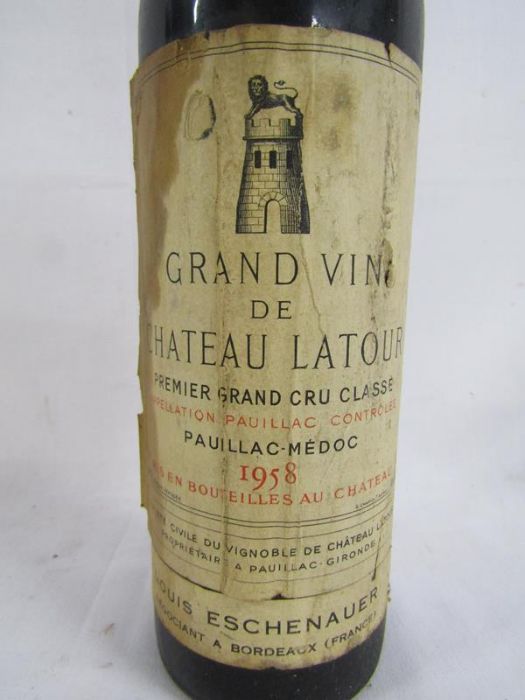 Grand Vino de Chateau Latour - Premier Grand Cru Classe - Pauillac-Medoc 1958 in a Grand Vins de - Image 4 of 6