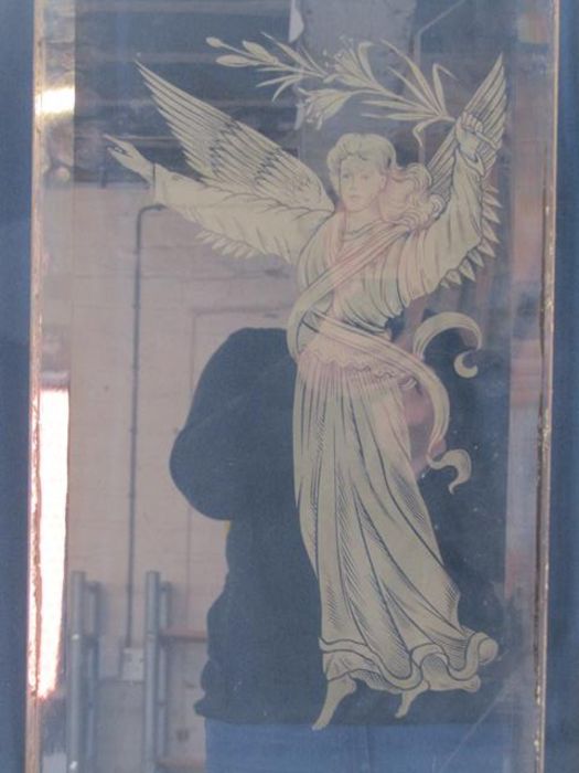 2 glass panels removed from hearse with angel designs - approx. 75.5cm x 30.5cm - Image 4 of 6