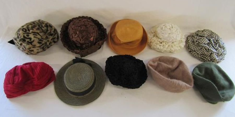 Collection of ladies vintage hats