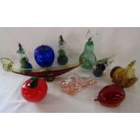 10 items of glassware including 2 Mdina sea horse paper weights and a Murano gondola dish