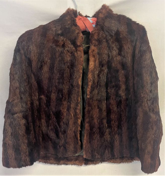 CC41 vintage fur coat and wrap - Image 2 of 3