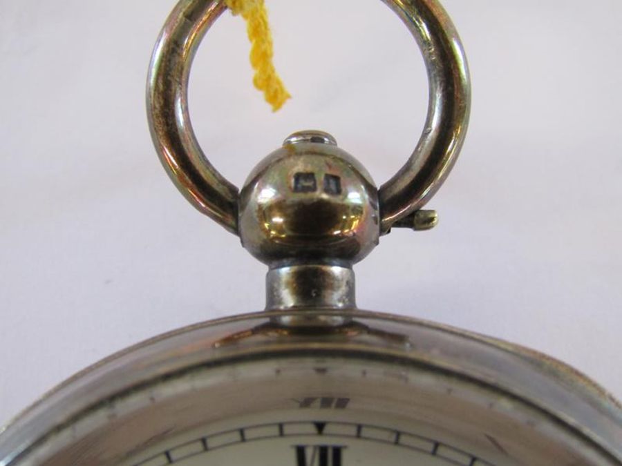 AM Watch Co, Waltham  2.5ozt silver pocket watch - Image 3 of 8