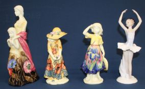 4 Old Tupton Ware figurines (with boxes)