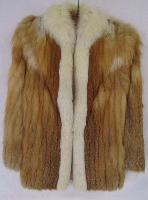 Fox fur ladies size 10 coat with white fur trim