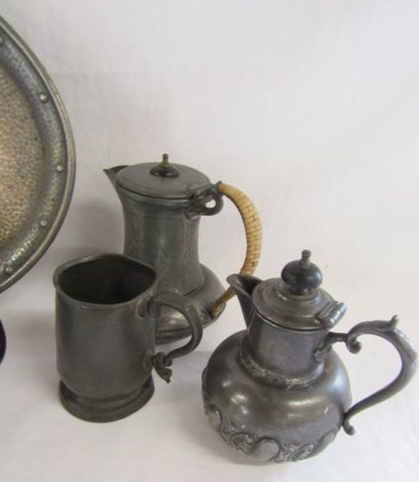 Collection of pewter and silver plate includes cameo pewter, tea set, serving dish etc - Image 5 of 5