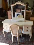 Willis & Gambier dressing table with mirror & chair