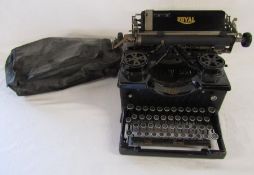 Royal Typewriter Co. inc. N.Y. U.S.A with bevelled glass side panels includes dust cover but there
