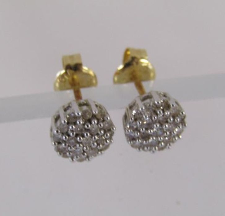 18K diamond cluster earrings (marks to butterflies only) - Image 3 of 3