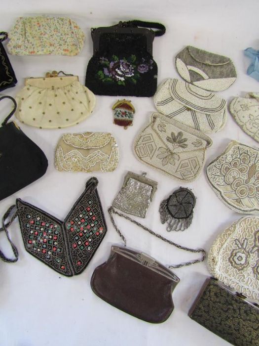 Collection of beaded bags and ladies gloves - Image 3 of 4