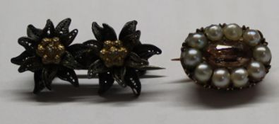 19th century tested as 9ct gold pearl & topaz brooch / pendant 2.7g & Continental wire work double