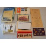 Singapore uncirculated set of six coins 1988 boxed, UK presentation set of 8 decimal coins 1970,