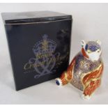 Royal Crown Derby Honeybear paperweight