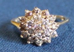 9ct gold diamond cluster ring 3.0g size M