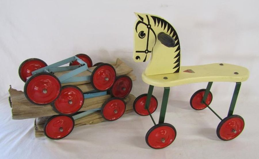 Tri-ang wooden horse on wheels with 3 unmade wheeled horses - with blue frames and one is missing