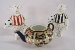 Royal Crown Derby small football bears in black and red also a Royal Crown Derby miniature Imari