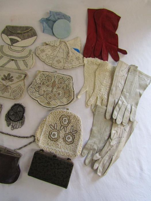 Collection of beaded bags and ladies gloves - Image 4 of 4