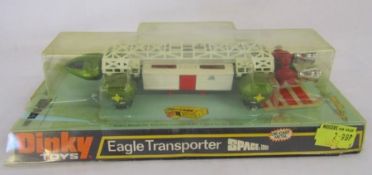 Dinky Toys 359 Eagle Transporter - Space 1999 Meccano toy