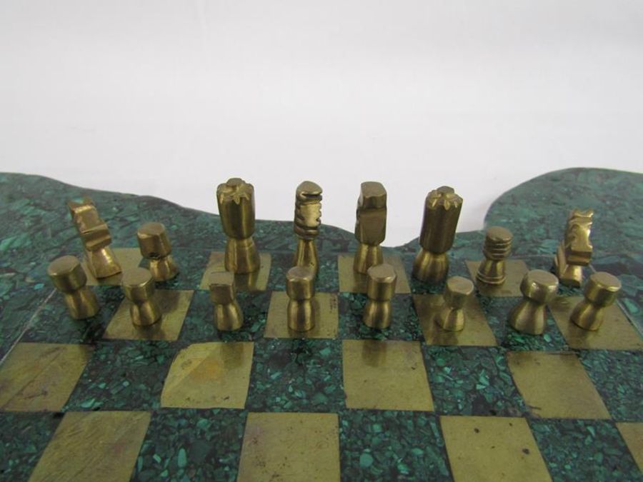 Brass and composite stone chess board - appears to be handmade in the shape of Australia - Image 4 of 4
