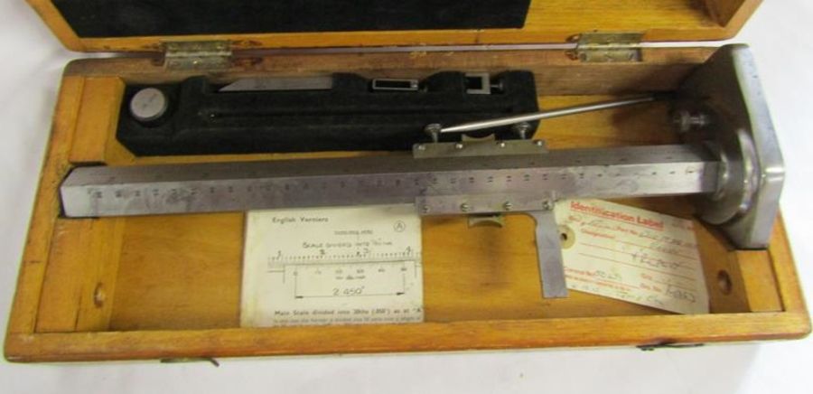 Collection of watchmakers items includes Mercer gauge, BTM green lathe, optical measuring - Image 13 of 14