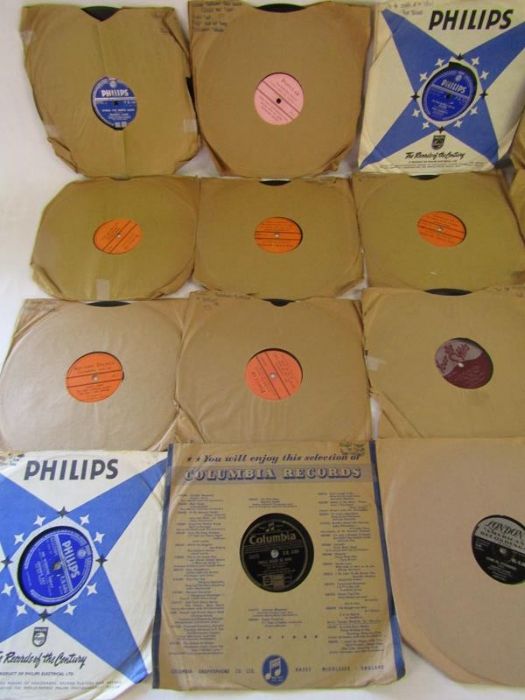 Collection of 78s records Frankie Vaughan, Unchained Melody, Johnny Ray, Ronnie Carroll, Nat King - Image 2 of 5