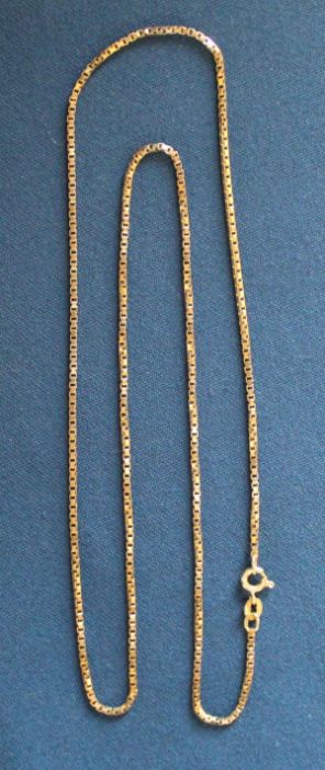 9ct gold flat link necklace 6.15g