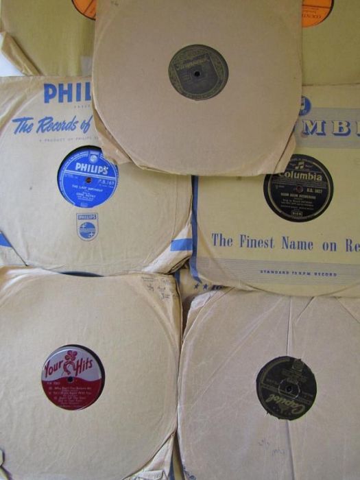 Collection of 78s records Frankie Vaughan, Unchained Melody, Johnny Ray, Ronnie Carroll, Nat King - Image 4 of 5