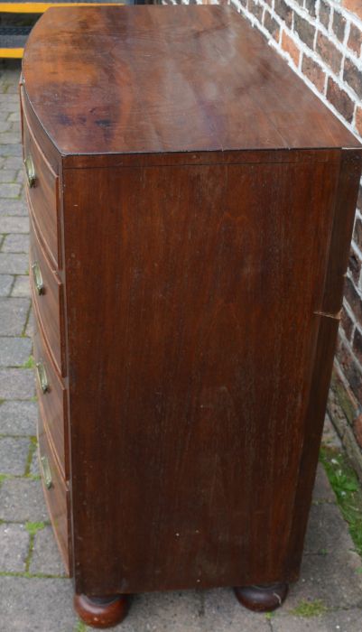 Georgian bow fronted chest of drawers with replacement feet, W102 x D51 x H100cm - Image 2 of 2
