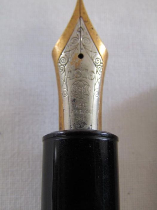 Montblanc No 149 fountain pen with triangle to lid - believed to be made for the Saudi market - Image 8 of 8
