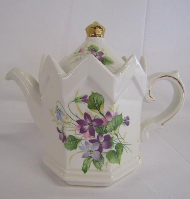 Modern blue and white fruit bowl with crackle glaze approx. 30.5cm x 15cm and Sadler teapot - Image 5 of 5