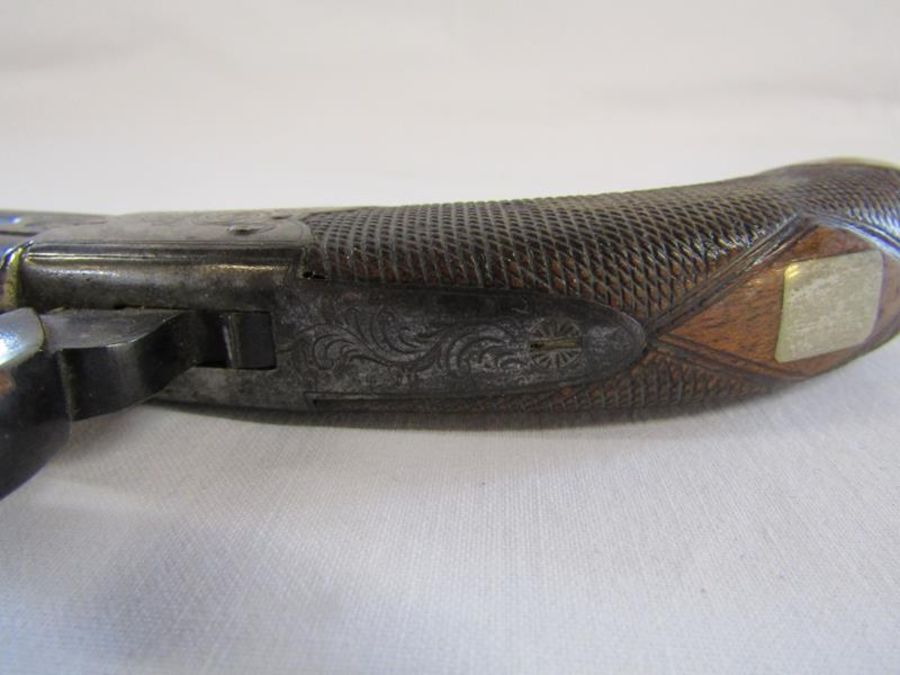 19th century percusion cap under over pistol - marks to barrel and grip with wood and brass handle - Image 8 of 13