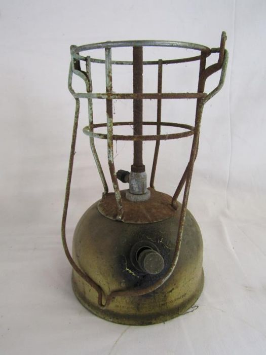 Collection of paraffin lamps and Dietz oil lamp - Image 3 of 7