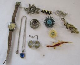 Ladies brooches, tie clasp, necklace with pendant and swiss made 15 rubis ladies watch