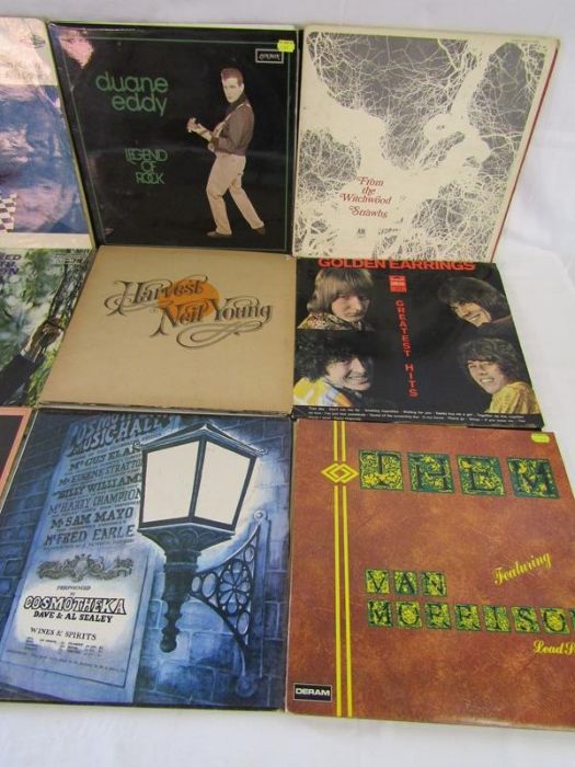 Collection of vinyl LP records - Melanie, Marilyn Monroe, UB40, Don Williams, Van Morrison, Neil - Image 9 of 13