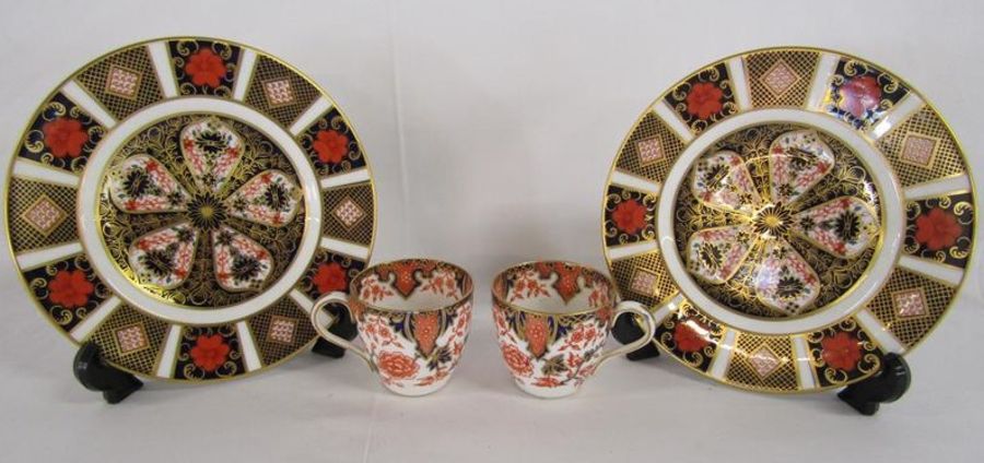 2 Royal Crown Derby 1128 Imari pattern side plates - one damaged/repaired - approx. 16cm and 2 small - Image 2 of 7