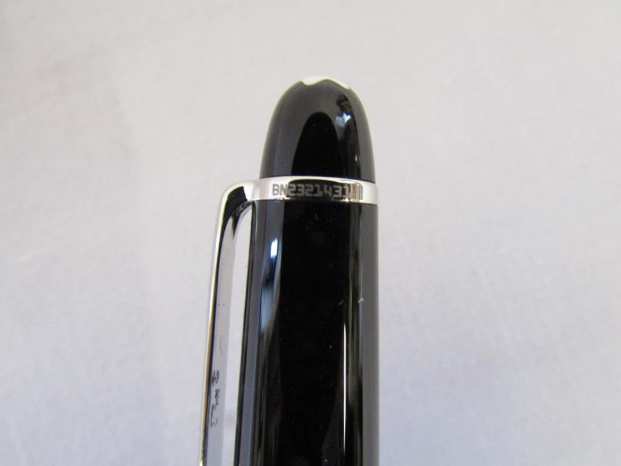 Montblanc Meisterstuck fountain pen - unused - with original box & paperwork, monogrammed BDG to - Image 7 of 8
