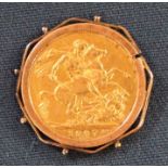 Edward VII gold full sovereign in plated mount