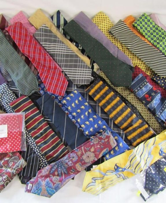 Collection of approx. 40 ties also cravat and scarves includes Harrods - Image 3 of 5