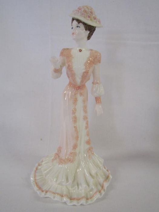 Collection of figurines - Sitzendorf pair, Coalport Golden Age ' Charlotte a Royal Debut', Royal - Image 7 of 9