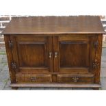 Georgian style oak cabinet Ht 71cm W 103cm D 49cm