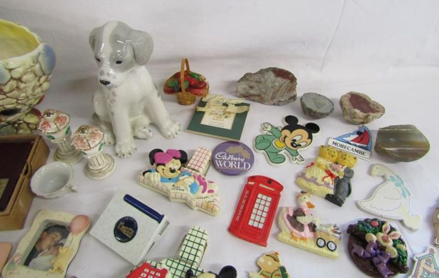 Sylvac 3349 pebble vase, USSR sitting puppy, agates, tins includes sealed long matches and a - Image 7 of 8