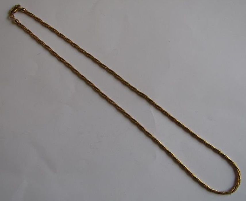 18ct 3 twist gold necklace marked 750 Italy/763VI - total weight 14.46g