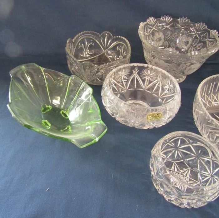 Collection of glass bowls includes Julia crystal - Image 2 of 4